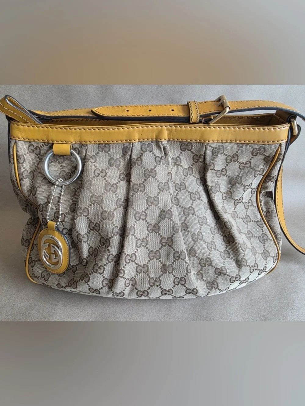 Original GG Canvas Sukey Messenger Bag